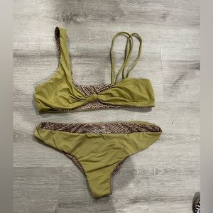 Acacia set size medium